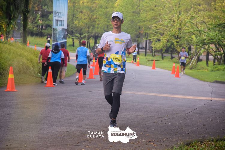 Race photo from Taman Budaya x BOGORUN 2025