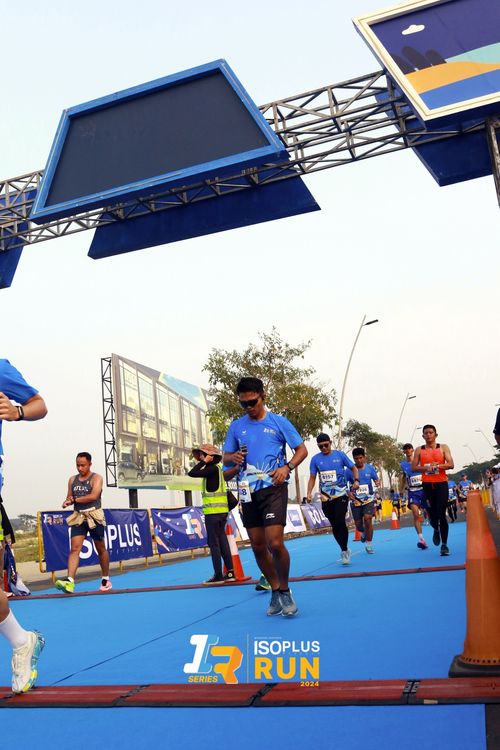 Race photo from ISOPlus Run 2024 Jakarta