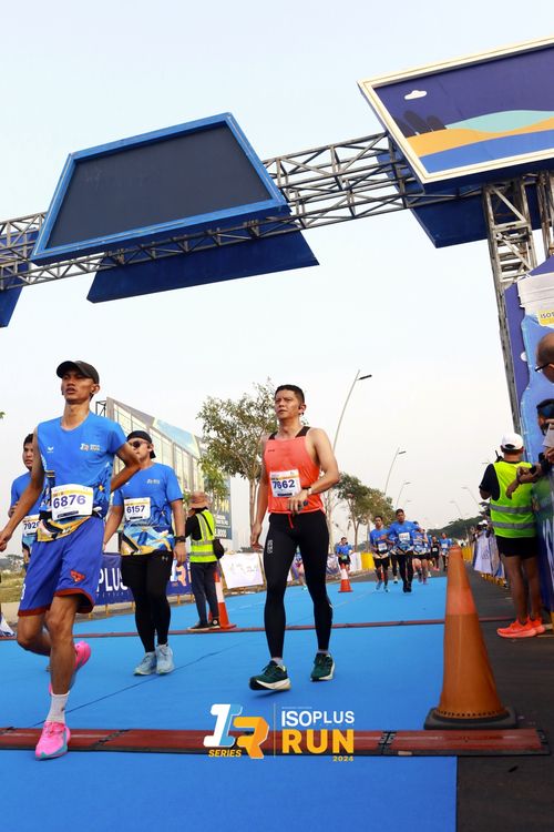 Race photo from ISOPlus Run 2024 Jakarta