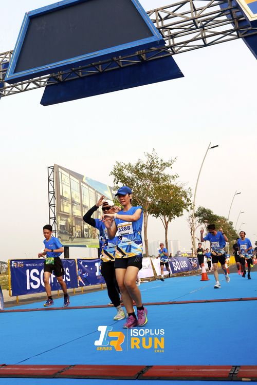 Race photo from ISOPlus Run 2024 Jakarta