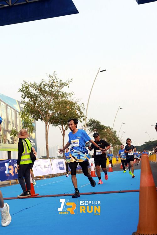 Race photo from ISOPlus Run 2024 Jakarta