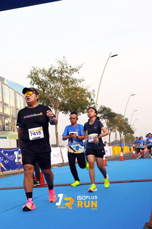 Race photo from ISOPlus Run 2024 Jakarta