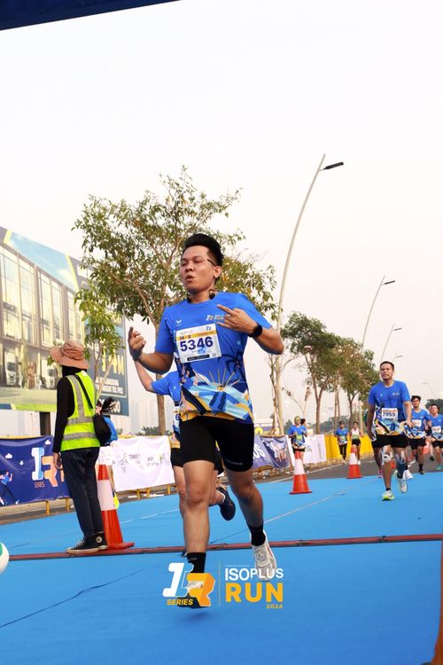 Race photo from ISOPlus Run 2024 Jakarta