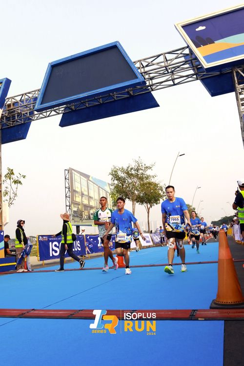 Race photo from ISOPlus Run 2024 Jakarta