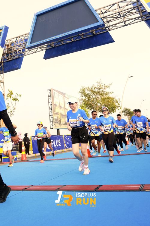 Race photo from ISOPlus Run 2024 Jakarta