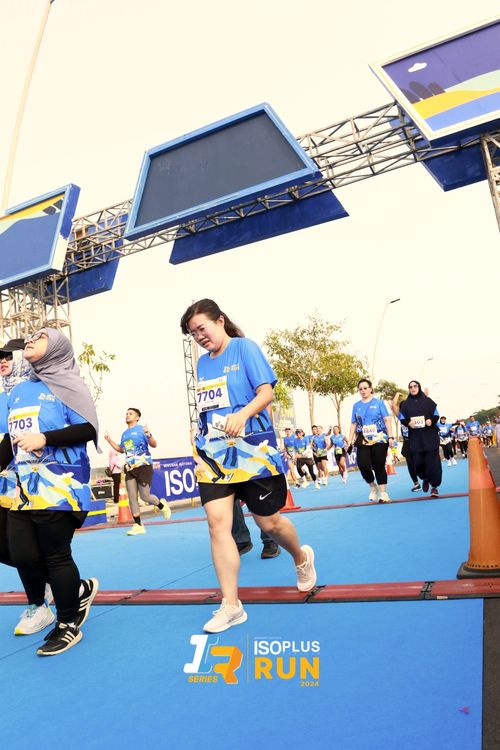 Race photo from ISOPlus Run 2024 Jakarta