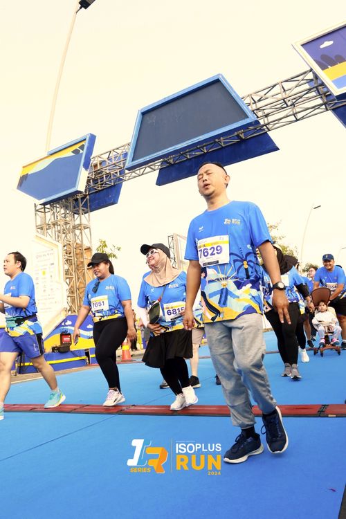 Race photo from ISOPlus Run 2024 Jakarta
