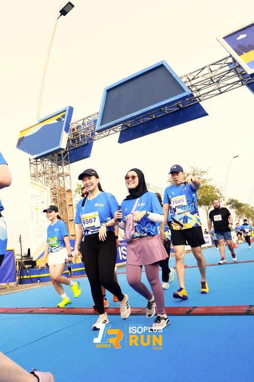 Race photo from ISOPlus Run 2024 Jakarta