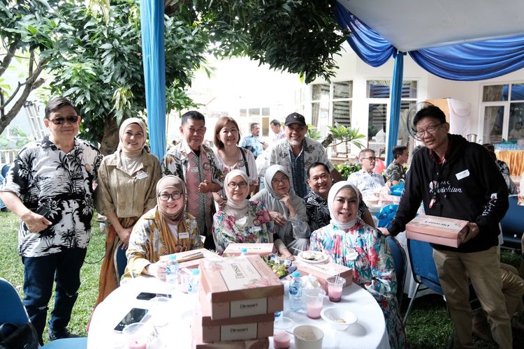 Race photo from Class of 84, 40 Years Togetherness