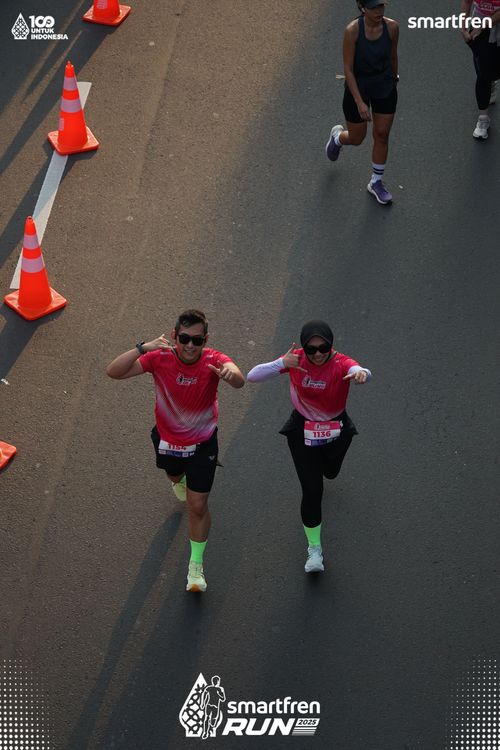 Race photo from Smartfren Run 2025 