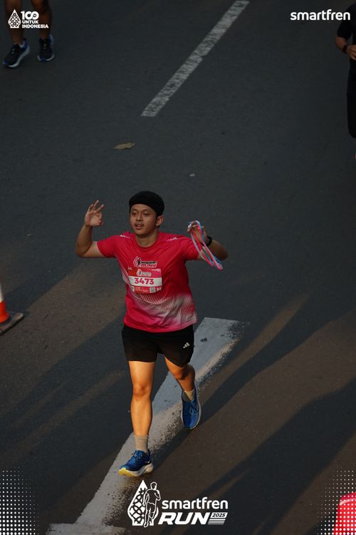 Race photo from Smartfren Run 2025 