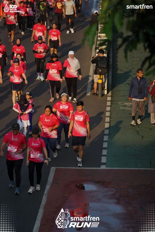Race photo from Smartfren Run 2025 