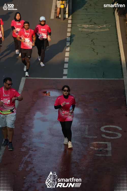 Race photo from Smartfren Run 2025 