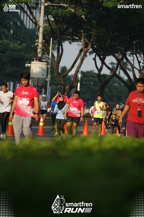 Race photo from Smartfren Run 2025 