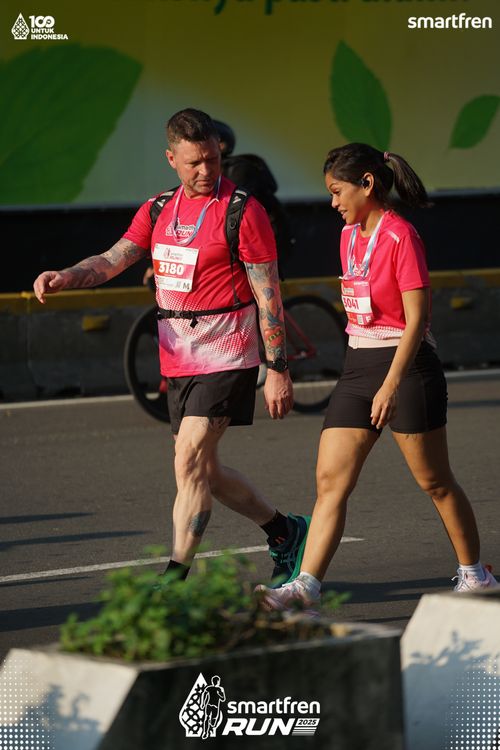Race photo from Smartfren Run 2025 