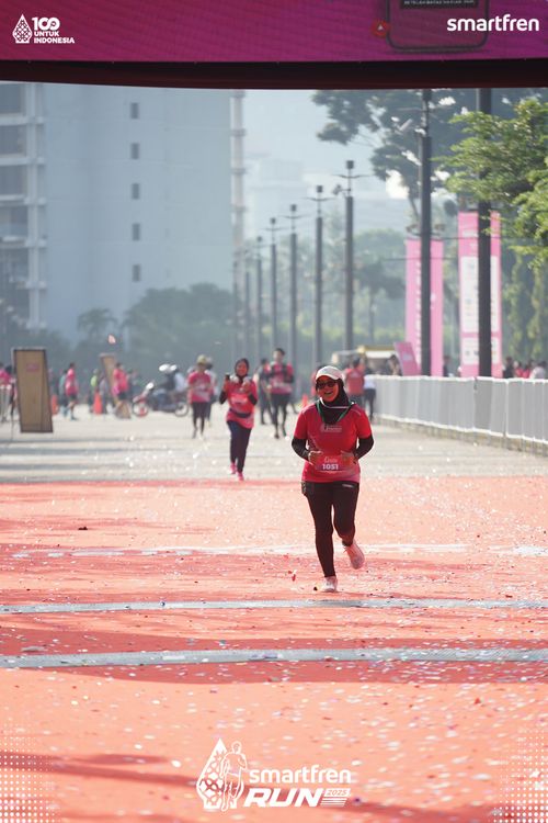 Race photo from Smartfren Run 2025 
