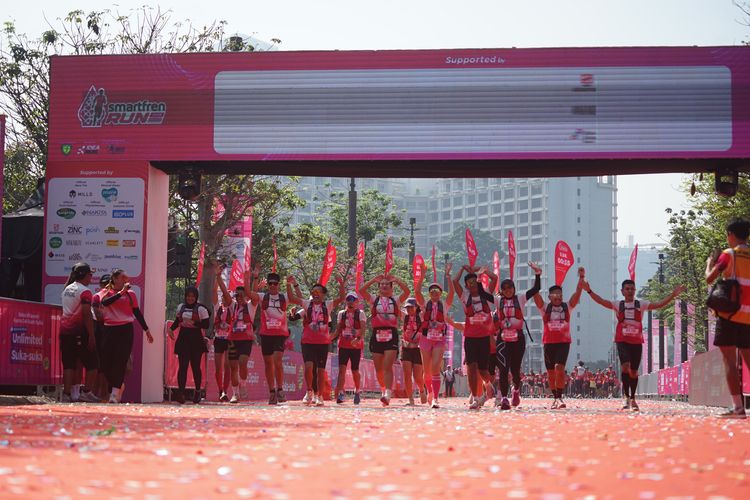 Race photo from Smartfren Run 2025 