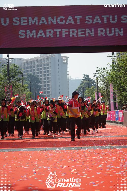 Race photo from Smartfren Run 2025 