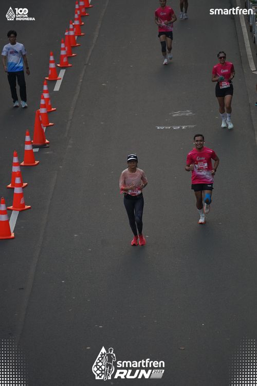 Race photo from Smartfren Run 2025 