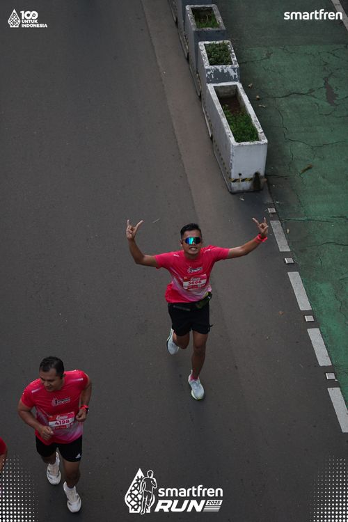 Race photo from Smartfren Run 2025 