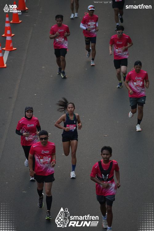 Race photo from Smartfren Run 2025 