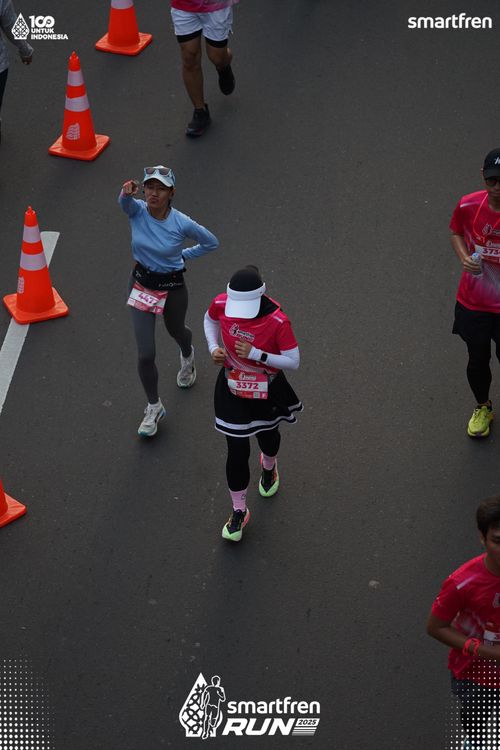 Race photo from Smartfren Run 2025 