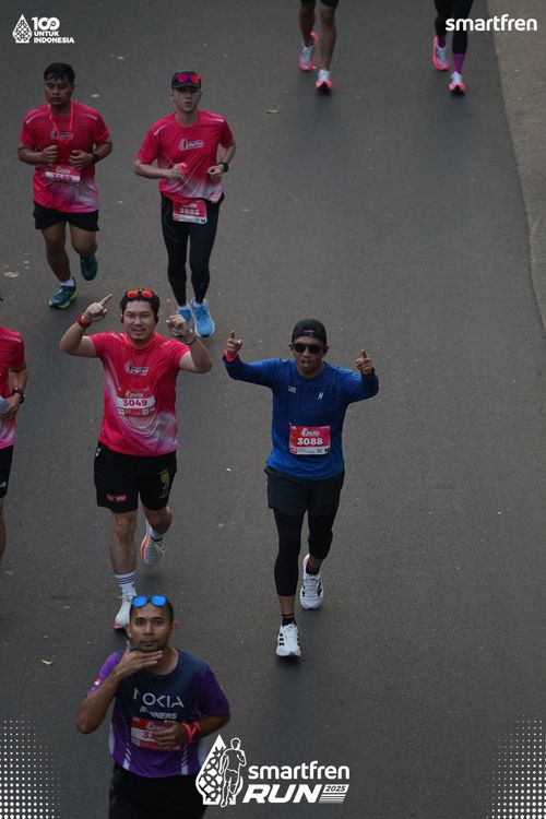 Race photo from Smartfren Run 2025 