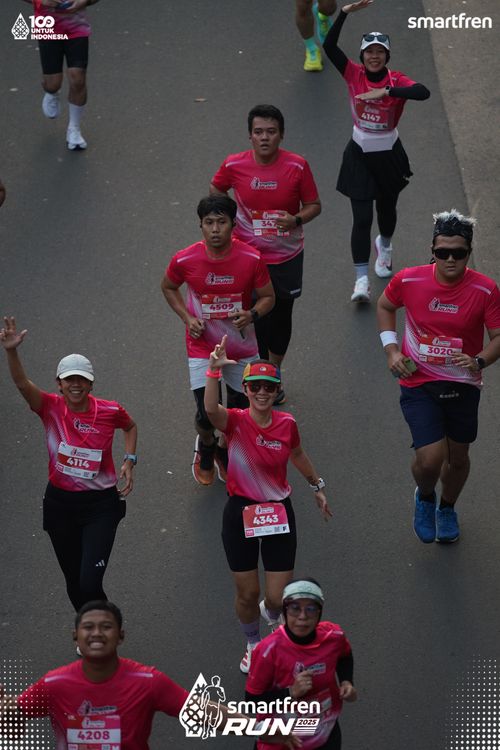 Race photo from Smartfren Run 2025 