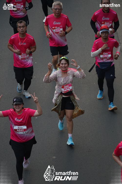 Race photo from Smartfren Run 2025 