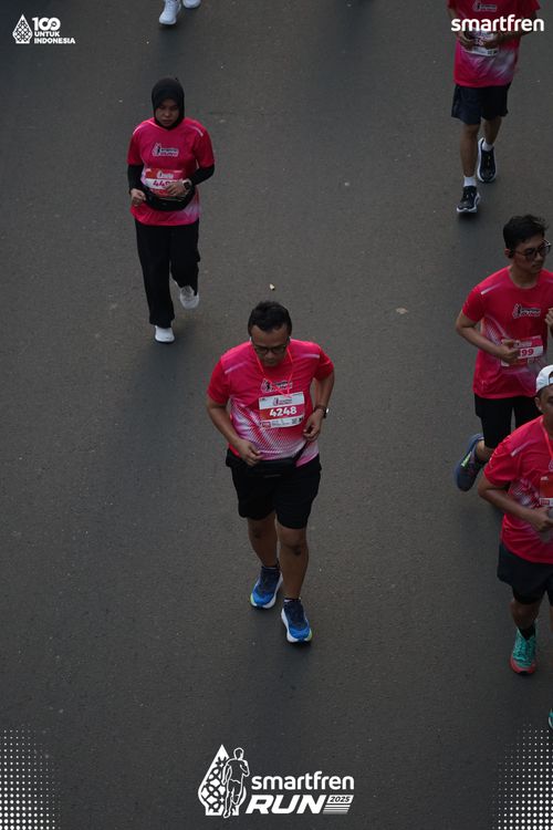 Race photo from Smartfren Run 2025 