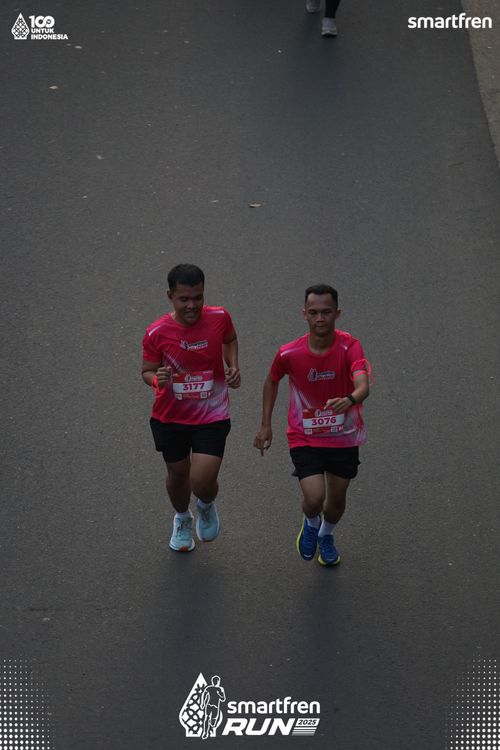 Race photo from Smartfren Run 2025 