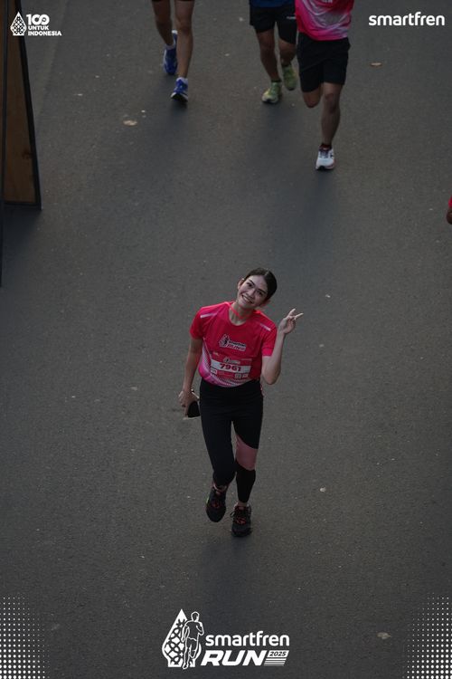 Race photo from Smartfren Run 2025 