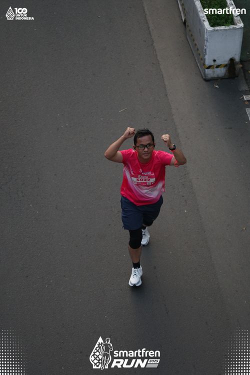 Race photo from Smartfren Run 2025 