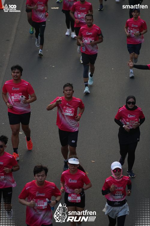 Race photo from Smartfren Run 2025 