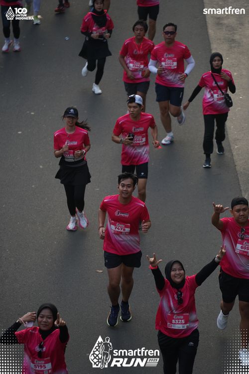 Race photo from Smartfren Run 2025 