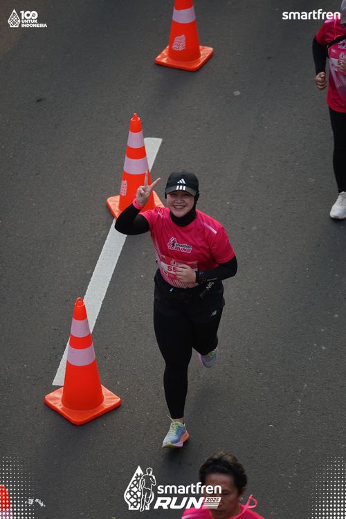 Race photo from Smartfren Run 2025 
