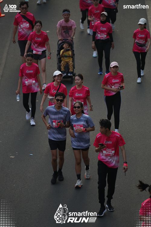 Race photo from Smartfren Run 2025 