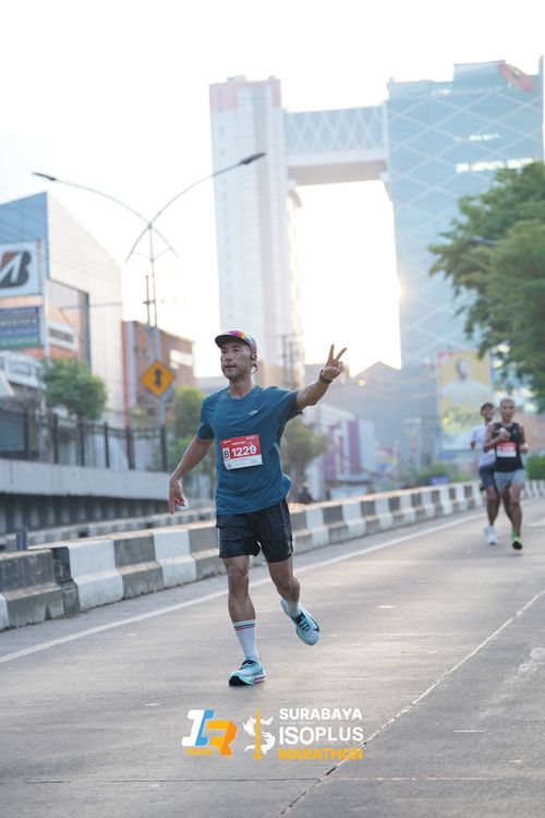 Race photo from SURABAYA ISOPLUS MARATHON 2025