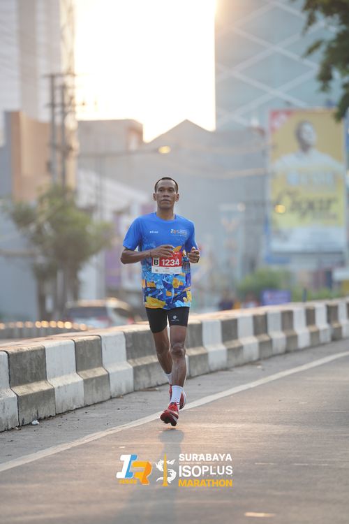 Race photo from SURABAYA ISOPLUS MARATHON 2025