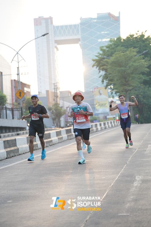 Race photo from SURABAYA ISOPLUS MARATHON 2025
