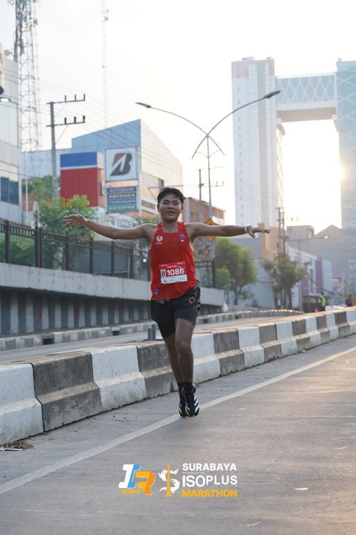 Race photo from SURABAYA ISOPLUS MARATHON 2025