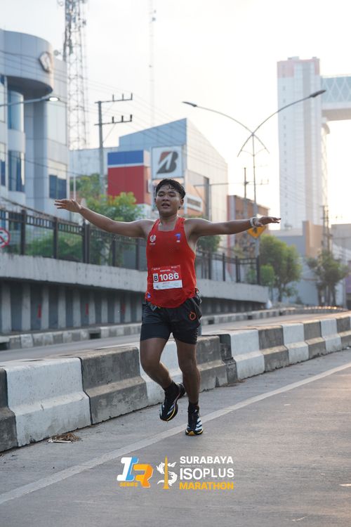Race photo from SURABAYA ISOPLUS MARATHON 2025