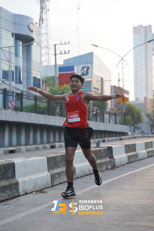 Race photo from SURABAYA ISOPLUS MARATHON 2025