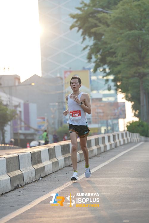 Race photo from SURABAYA ISOPLUS MARATHON 2025