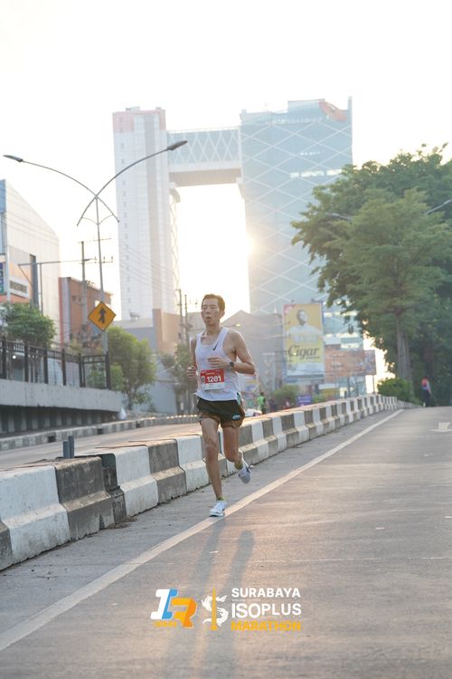 Race photo from SURABAYA ISOPLUS MARATHON 2025