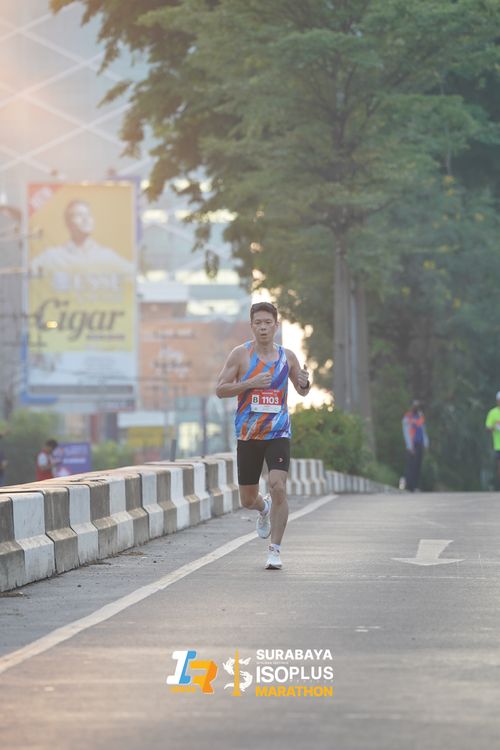 Race photo from SURABAYA ISOPLUS MARATHON 2025