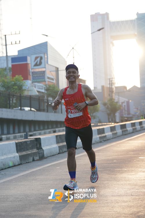 Race photo from SURABAYA ISOPLUS MARATHON 2025