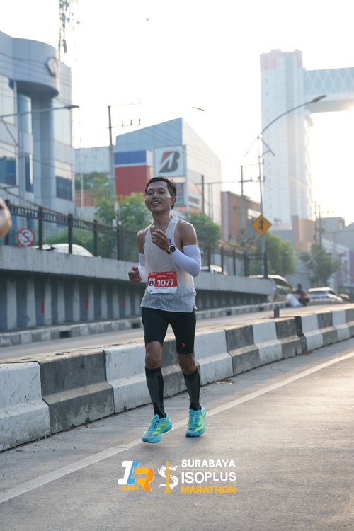 Race photo from SURABAYA ISOPLUS MARATHON 2025