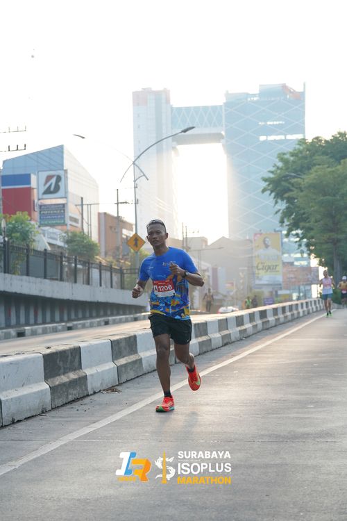 Race photo from SURABAYA ISOPLUS MARATHON 2025