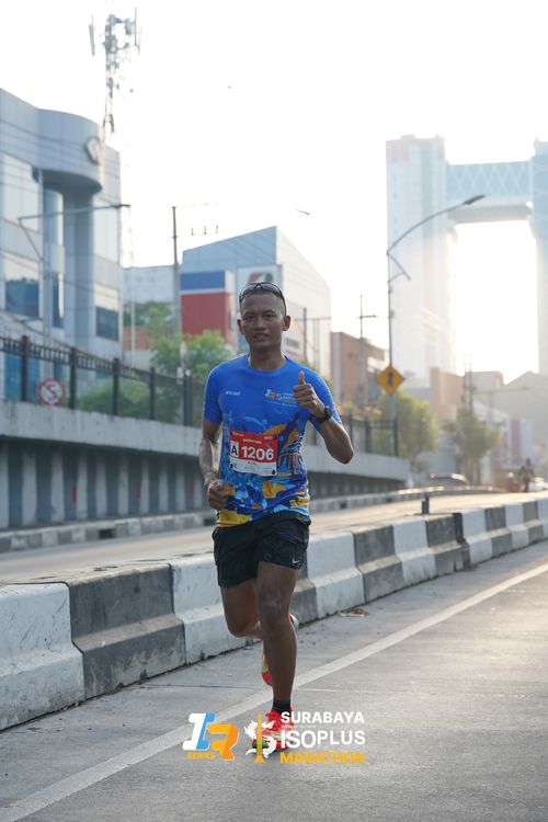 Race photo from SURABAYA ISOPLUS MARATHON 2025